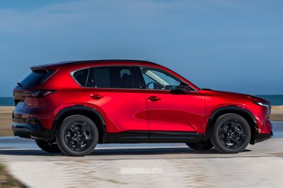 Mazda CX-5 Homura su strada