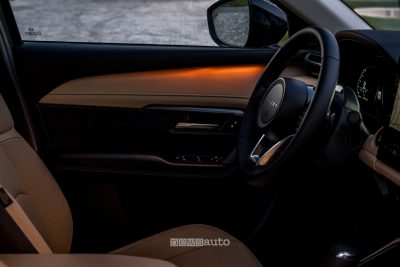 Mazda CX-5 Homura illuminazione abitacolo