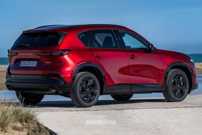 Mazda CX-5 Homura Soul Red Crystal posteriore 3/4