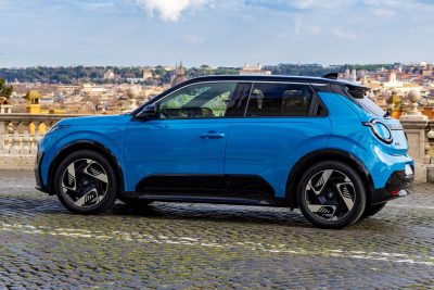 Nuova Nissan Micra test su strada a Roma