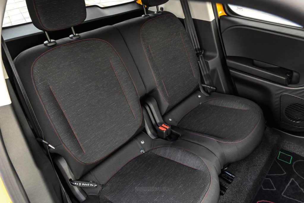 Renault Twingo E-Tech electric sedili posteriori