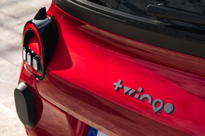 Renault Twingo E-Tech electric portellone posteriore