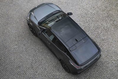 Toyota C−HR+ tetto visto dall'alto