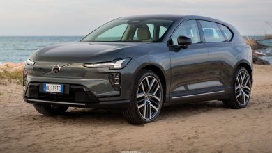 Volvo EX60 P10 Ultra vista laterale