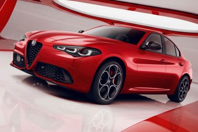 Alfa Romeo Giulia Pack Performance anteriore 3/4