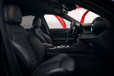 Alfa Romeo Giulia Pack Performance sedili anteriori