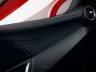 Alfa Romeo Giulia Pack Performance dettagli in fibra di carbonio sulla plancia