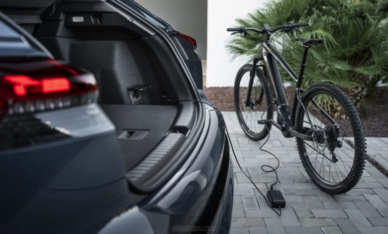 Audi Q4 SUV e-tron funzione di ricarica V2L