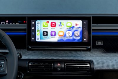Citroën ë‑C3 Urban Range display infotainment da 10,25"