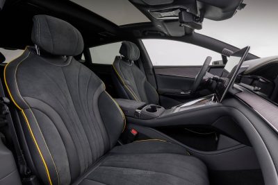 Denza Z9GT sedili anteriori