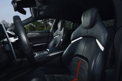 Ferrari Purosangue Handling Speciale sedili anteriori