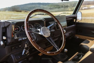Land Rover Defender Byzek D110 volante