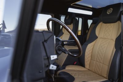 Land Rover Defender Byzek D110 sedili anteriori