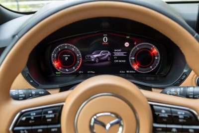 Mazda CX-60 PHEV display quadro strumenti