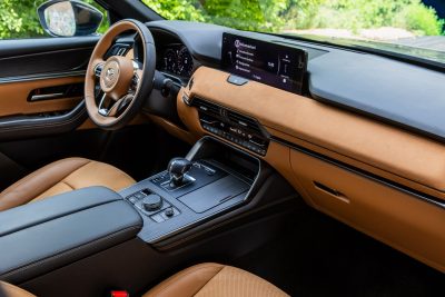 Mazda CX-60 PHEV plancia abitacolo