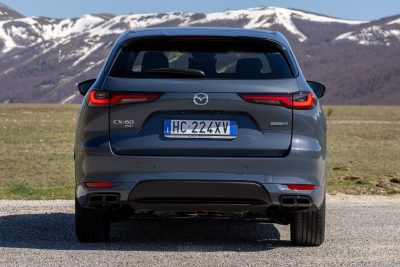 Mazda CX-60 PHEV posteriore