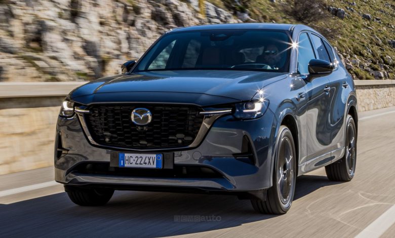Mazda CX-60 PHEV su strada