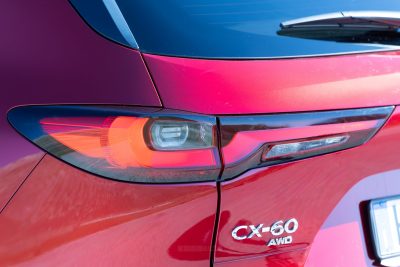 Mazda CX-60 diesel faro posteriore