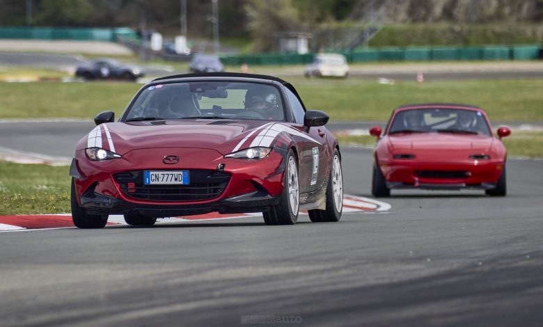 Il raduno della Mazda MX-5 è in programma sabato 11 aprile presso l’Autodromo di Varano de’ Melegari