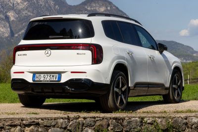 Mercedes GLB 350 4Matic posteriore 3/4