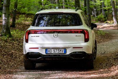 Mercedes GLB 350 4Matic sullo sterrato
