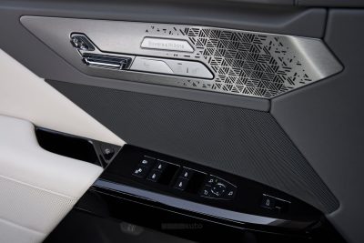 BMW Serie 7 740 xDrive rivestimento della portiera guidatore