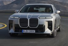 BMW Serie 7 i7 60 xDrive su strada