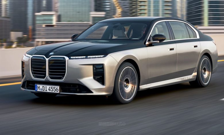 BMW Serie 7 740 xDrive su strada