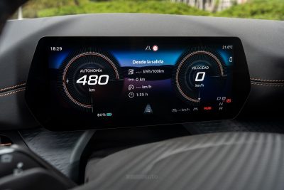 Cupra Born VZ display quadro strumenti