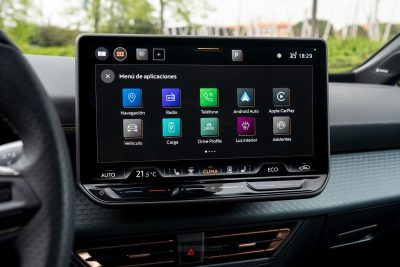 Cupra Born VZ display infotainment