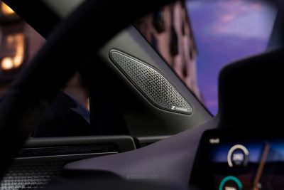 Nuova Cupra Raval casse audio Sennheiser
