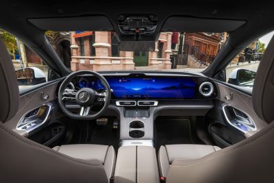 Nuova Mercedes Classe C plancia abitacolo