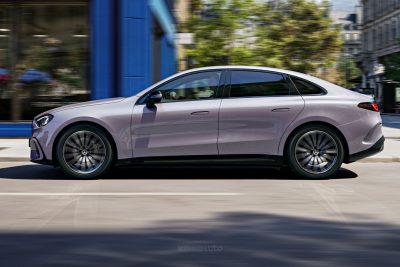 Nuova Mercedes Classe C su strada