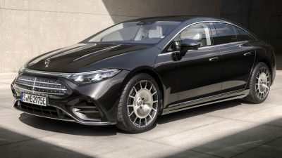 Nuova Mercedes EQS anteriore 3/4