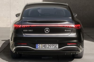 Nuova Mercedes EQS posteriore