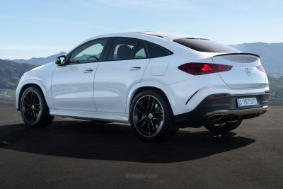 Nuova Mercedes-Benz GLE Coupé 2026 posteriore 3/4
