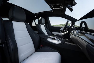 Nuova Mercedes-Benz GLE Coupé 2026 sedili anteriori