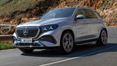 Nuova Mercedes-Benz GLE 2026 su strada