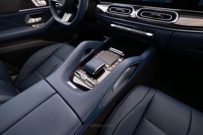 Nuova Mercedes-Benz GLE console centrale