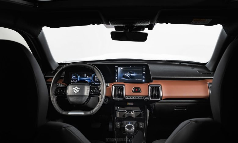 Nuova Suzuki e Vitara plancia abitacolo
