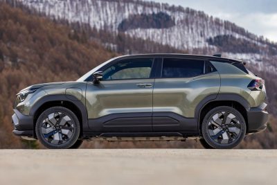 Nuova Suzuki e Vitara laterale