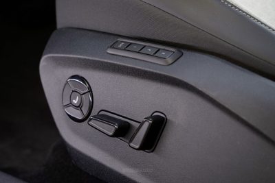 Nuova Volkswagen ID. Polo comandi sedili elettrici