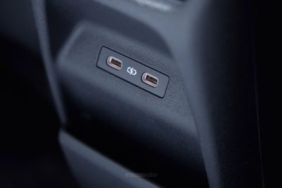 Nuova Volkswagen ID. Polo prese USB-C abitacolo