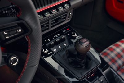 Nuova Porsche 911 GT3 S/C leva cambio manuale