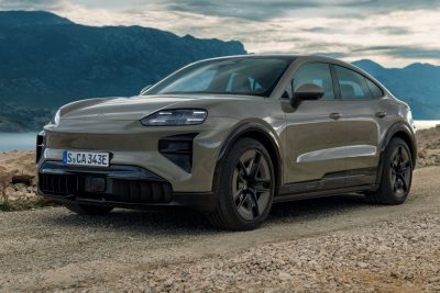 Porsche Cayenne Turbo Coupé Electric anteriore 3/4