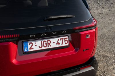 Toyota RAV4 HEV GR Sport portellone posteriore