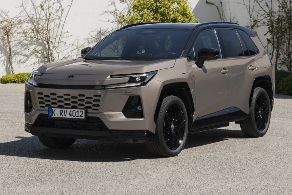 Toyota RAV4 PHEV Premium anteriore 3/4