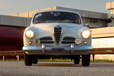 Frontale dell'Alfa Romeo 1900 restaurata