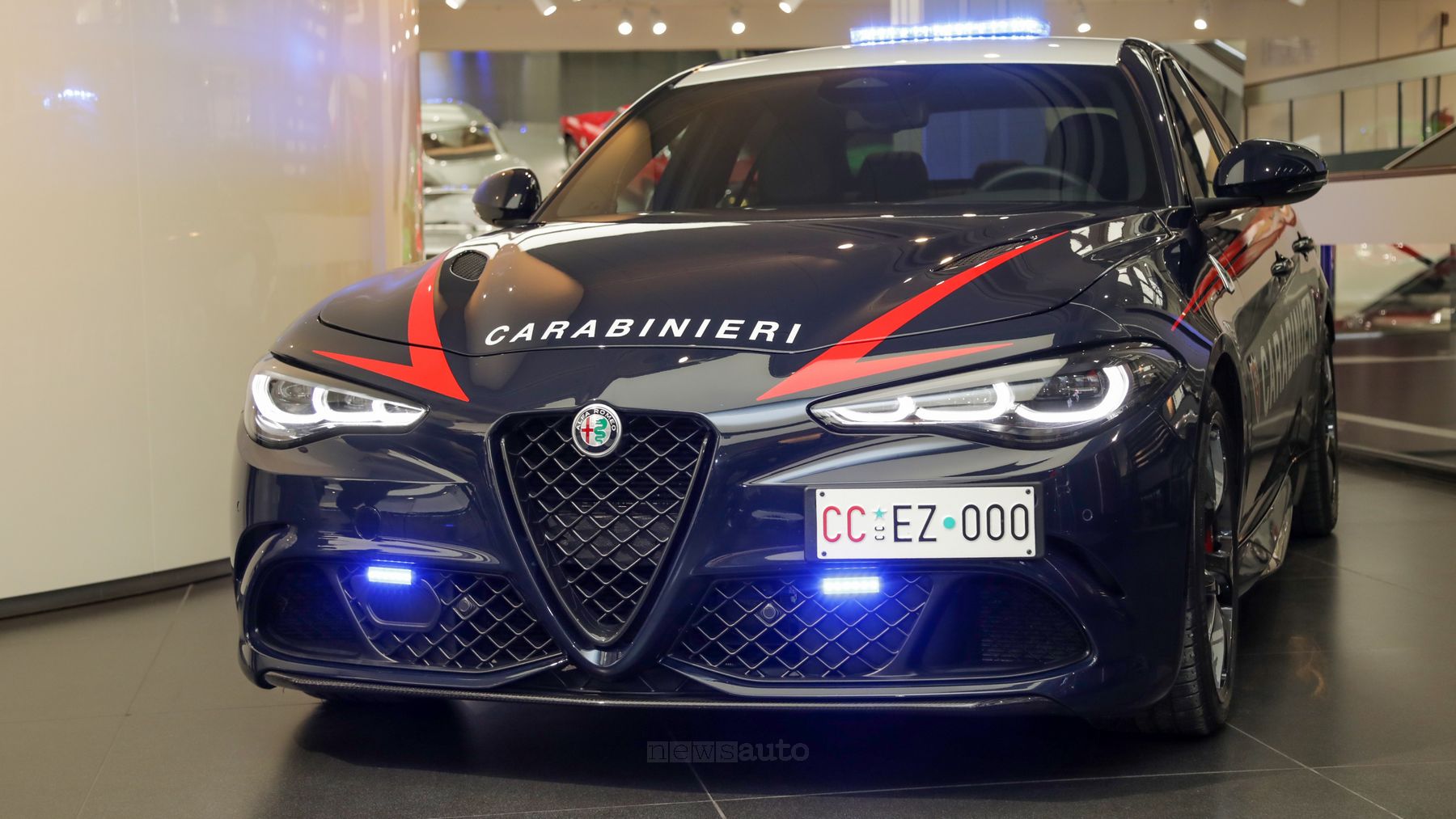 Alfa Romeo Giulia Quadrifoglio dei Carabinieri