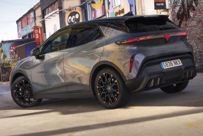 Cupra Raval Launch Edition VZ posteriore 3/4